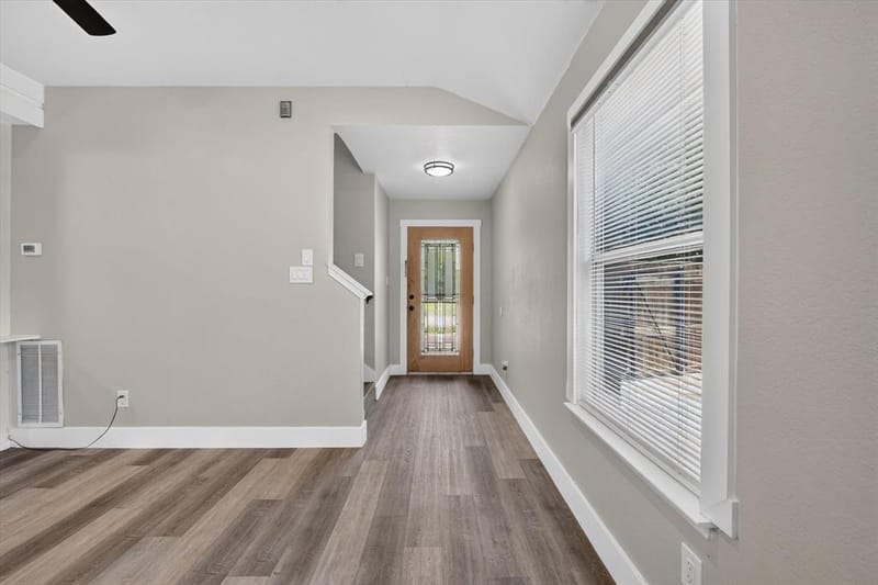 716 River Hill Lane, Fort Worth TX 76114 - Photo 6
