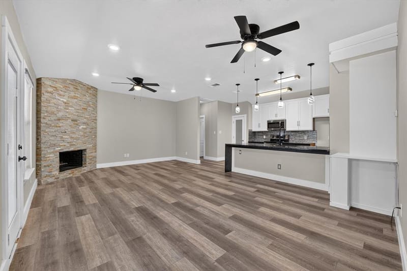 716 River Hill Lane, Fort Worth TX 76114 - Photo 7