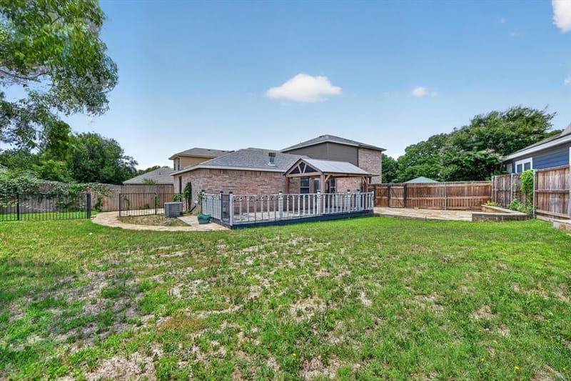 716 River Hill Lane, Fort Worth TX 76114 - Photo 38