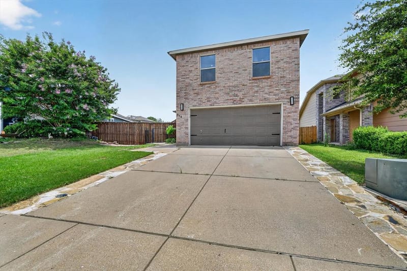 716 River Hill Lane, Fort Worth TX 76114 - Photo 4