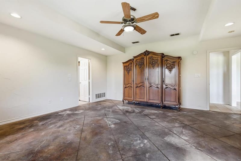 12190 Bell Road, Pilot Point TX 76258 - Photo 22