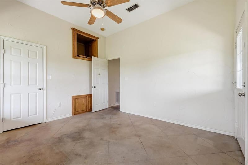 12190 Bell Road, Pilot Point TX 76258 - Photo 32