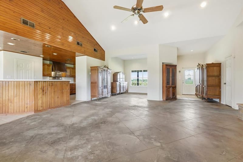 12190 Bell Road, Pilot Point TX 76258 - Photo 11