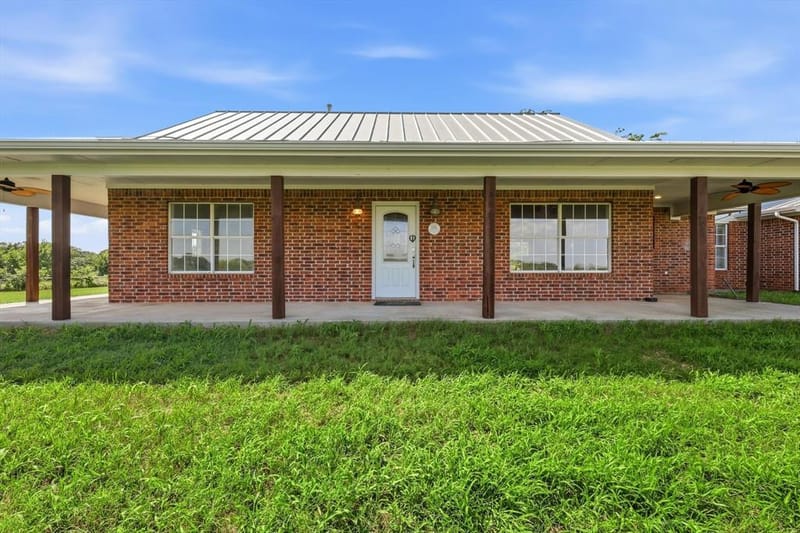 12190 Bell Road, Pilot Point TX 76258 - Photo 4