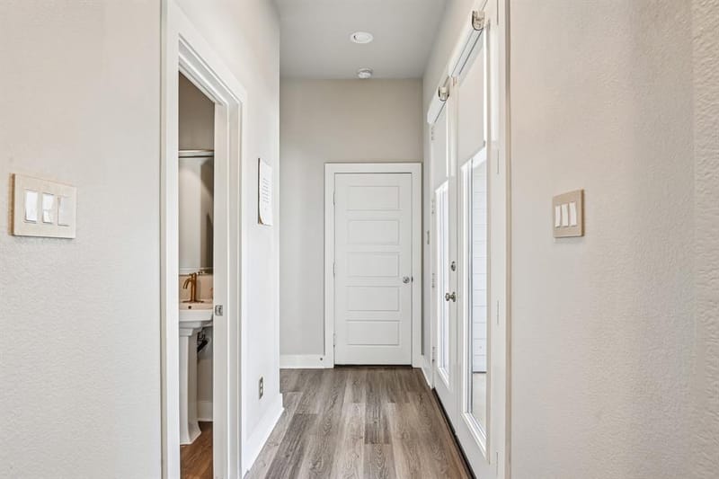322 Templeton Drive, Fort Worth TX 76107 - Photo 12