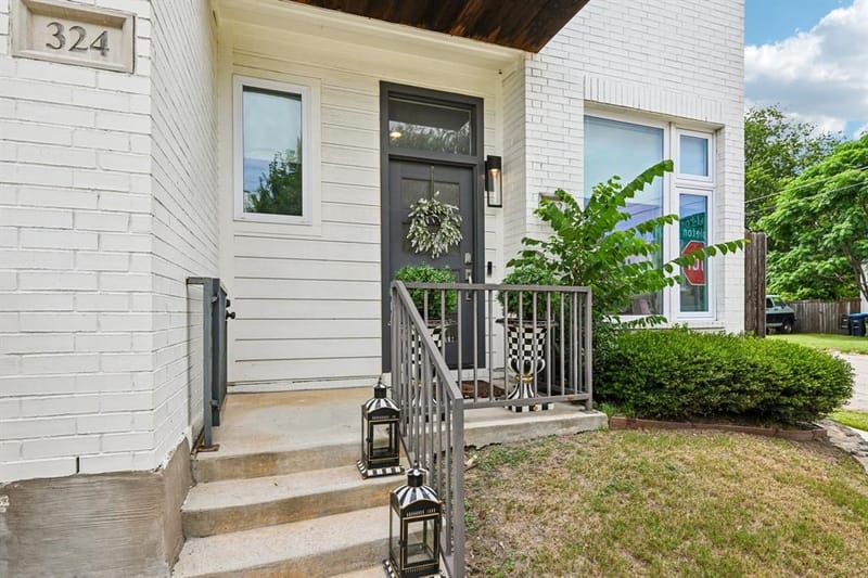 322 Templeton Drive, Fort Worth TX 76107 - Photo 3