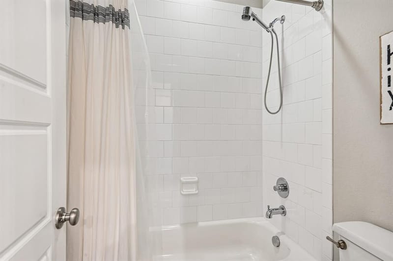322 Templeton Drive, Fort Worth TX 76107 - Photo 21