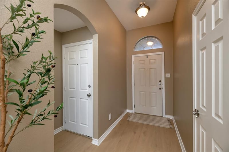 1718 La Caya Drive, Mansfield TX 76063 - Photo 5