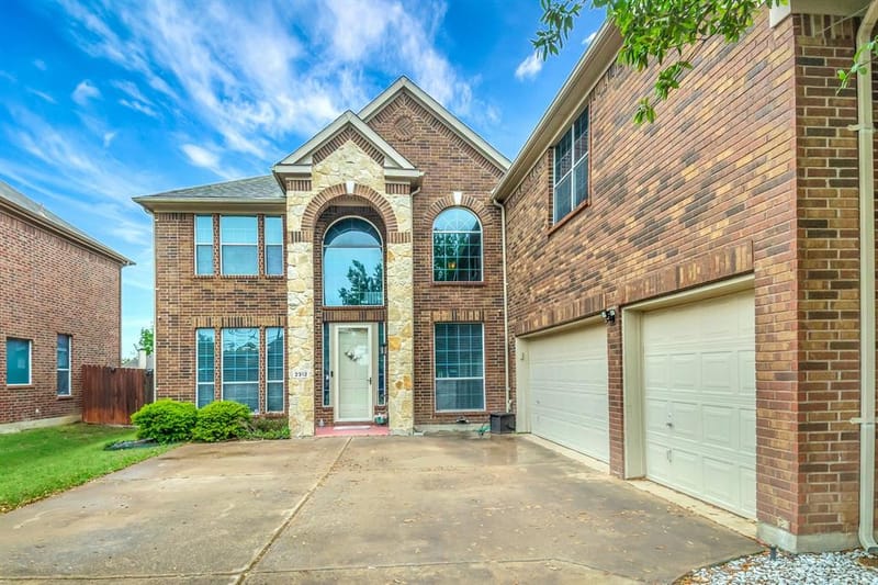 2312 Tawny Owl Road, Grand Prairie TX 75052 - Photo 2