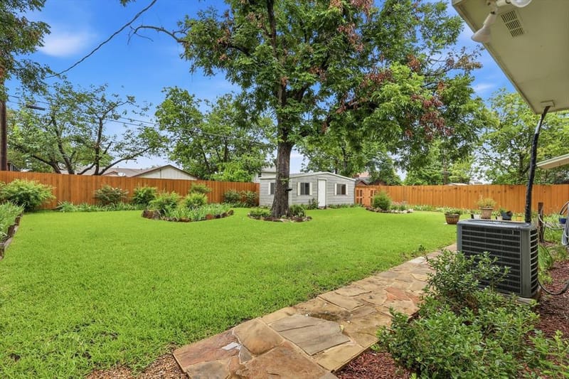 4213 Bucknell Drive, Garland TX 75042 - Photo 33