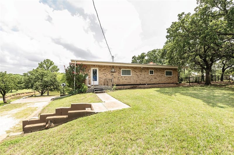 2255 Casino Road, Nocona TX 76255 - Photo 3