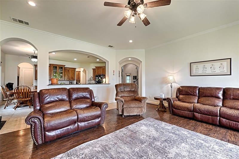 415 Breezeway Court, Cedar Hill TX 75104 - Photo 7