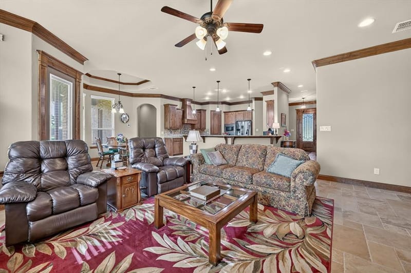 197 Ellis Creek Drive, Weatherford TX 76085 - Photo 12