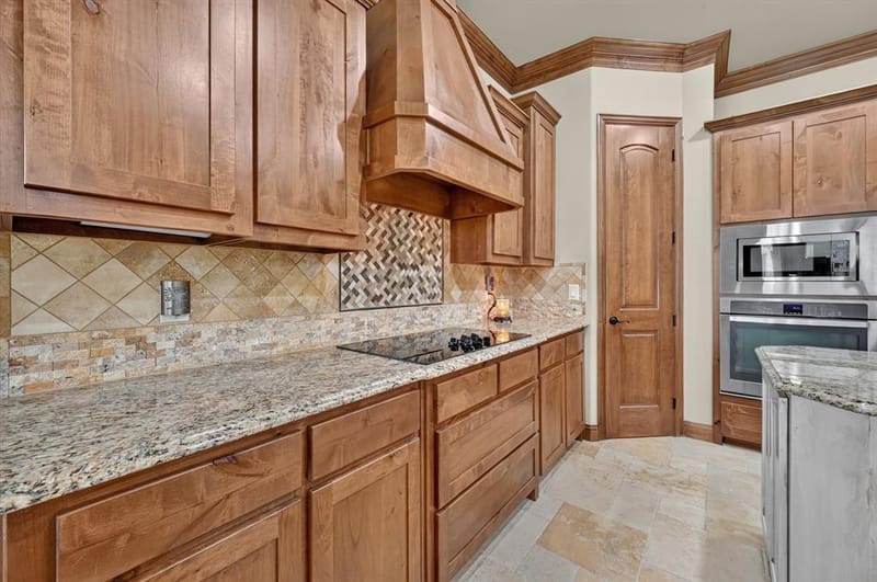 197 Ellis Creek Drive, Weatherford TX 76085 - Photo 8