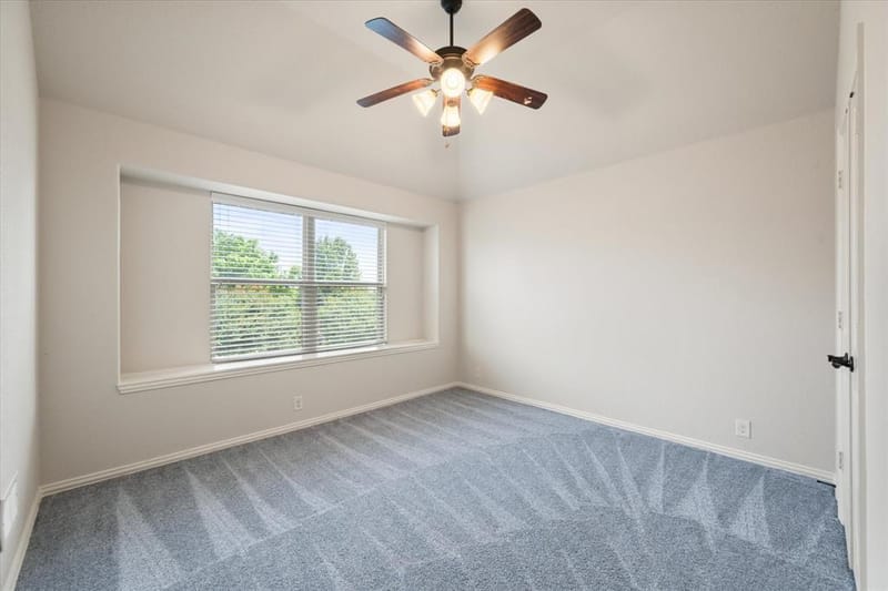 6633 Meadow Glen Drive, Midlothian TX 76065 - Photo 28