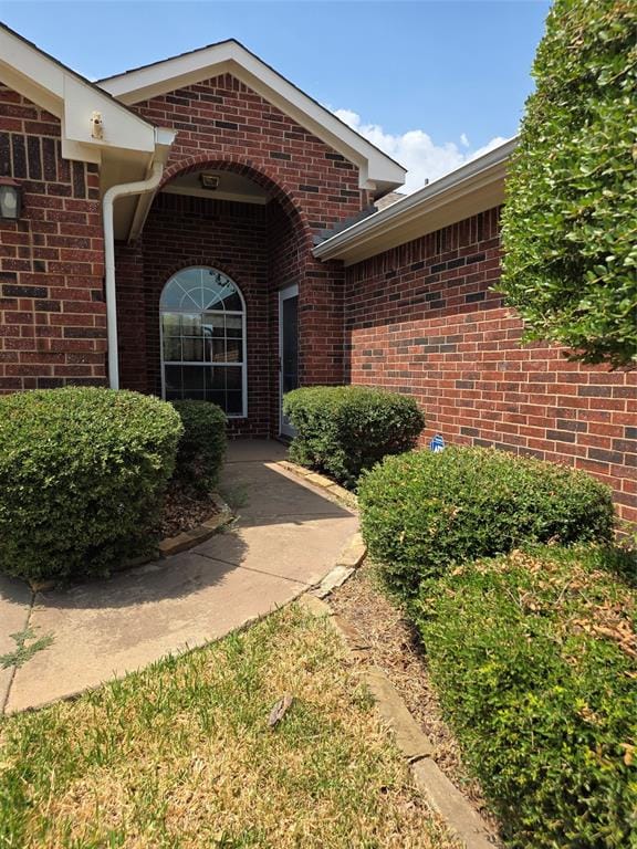 307 Dimes Street, Arlington TX 76002 - Photo 2