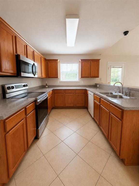 307 Dimes Street, Arlington TX 76002 - Photo 7