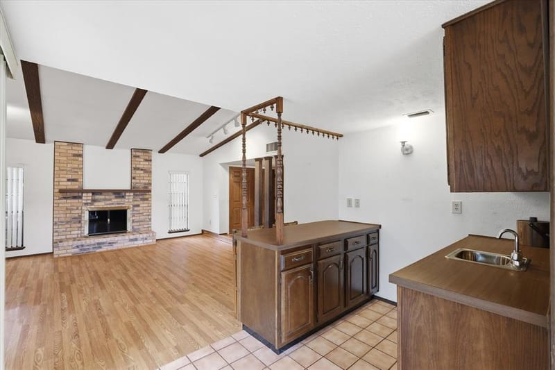 2929 Silverdale Lane, Garland TX 75044 - Photo 12