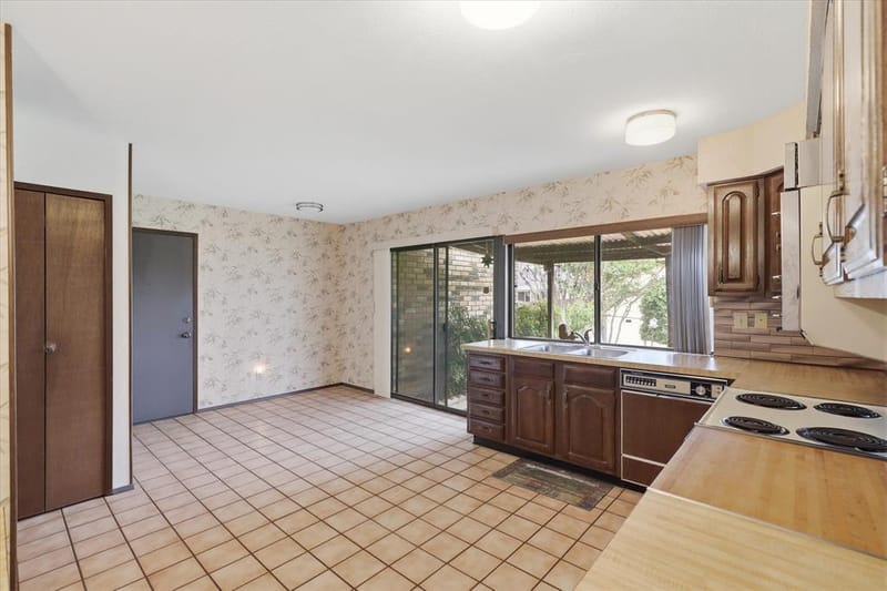 2929 Silverdale Lane, Garland TX 75044 - Photo 14