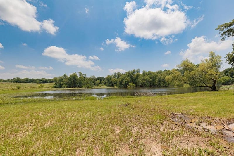 2094 Jim Harry Loop, Sunset TX 76270 - Photo 36