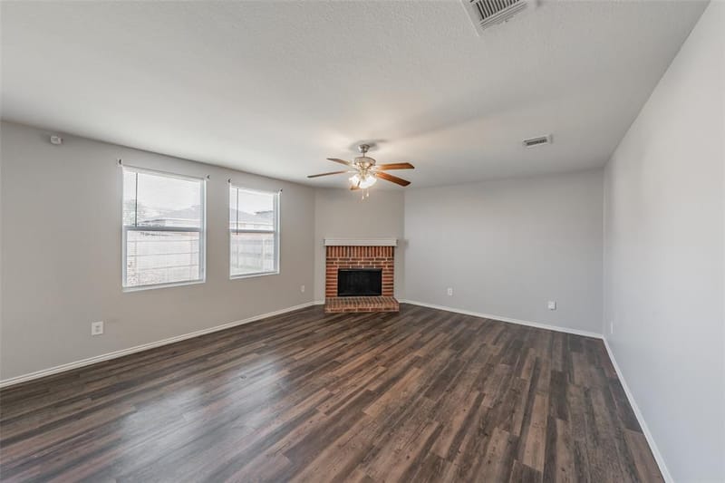 3015 Goldenrod Drive, Lancaster TX 75134 - Photo 12