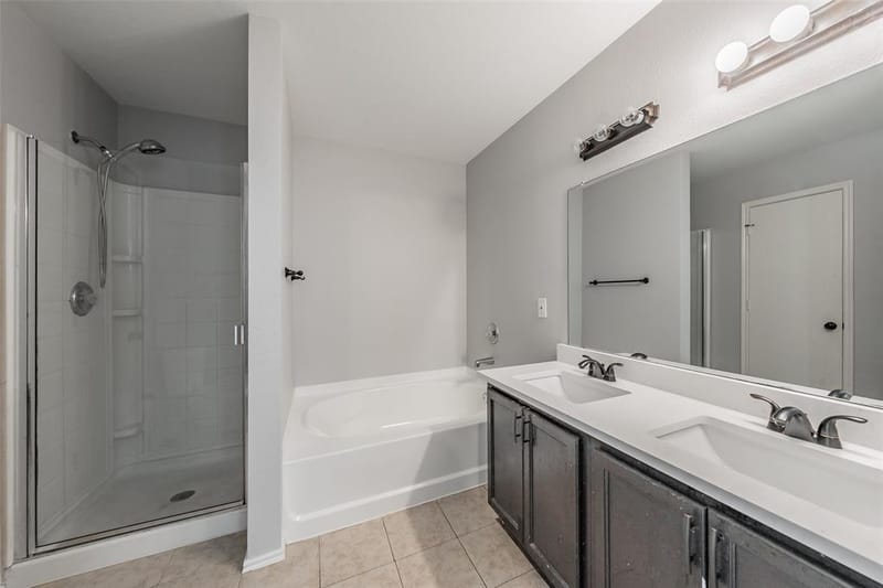 3015 Goldenrod Drive, Lancaster TX 75134 - Photo 22