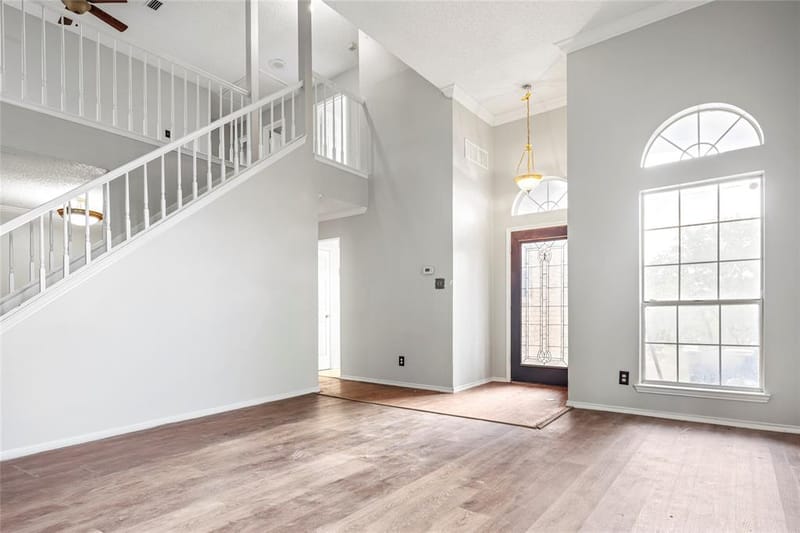 5112 Oak Gate Court, Arlington TX 76016 - Photo 7