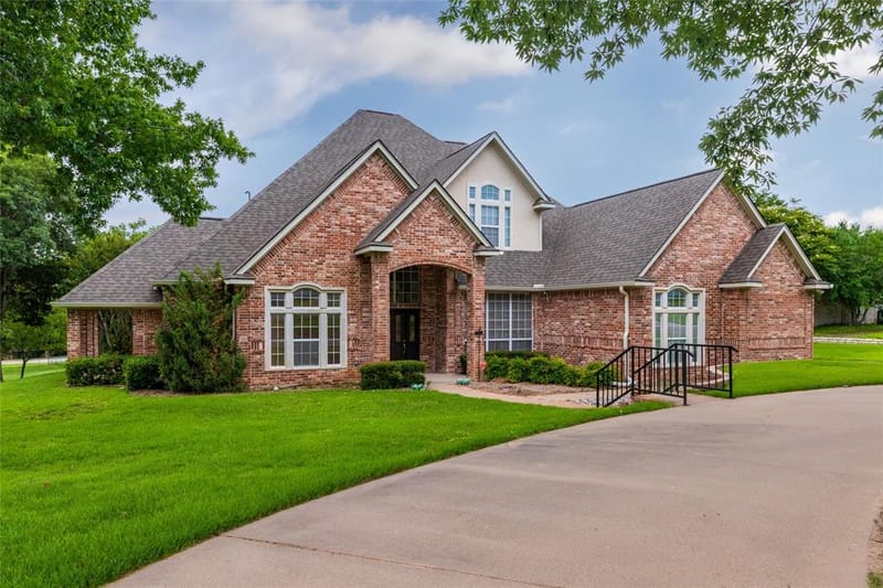 1917 Woodland Hills Lane, Weatherford TX 76087 - Photo 2
