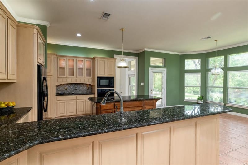 1917 Woodland Hills Lane, Weatherford TX 76087 - Photo 22
