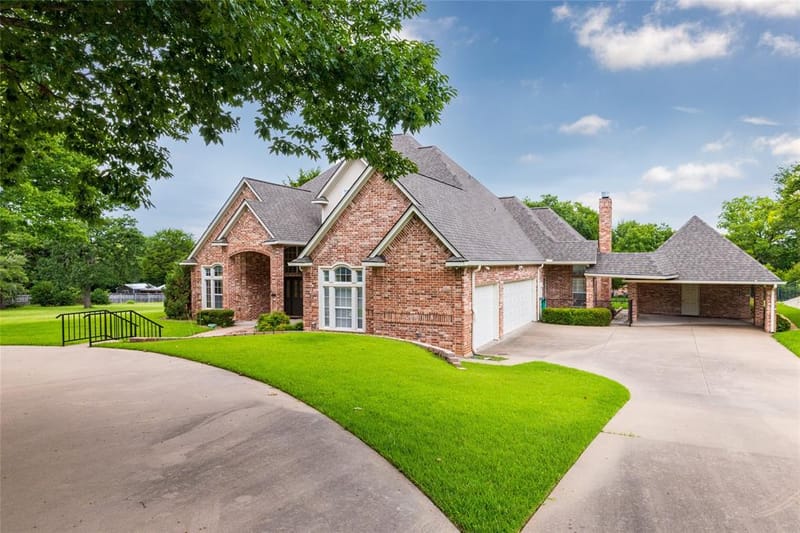 1917 Woodland Hills Lane, Weatherford TX 76087 - Photo 3