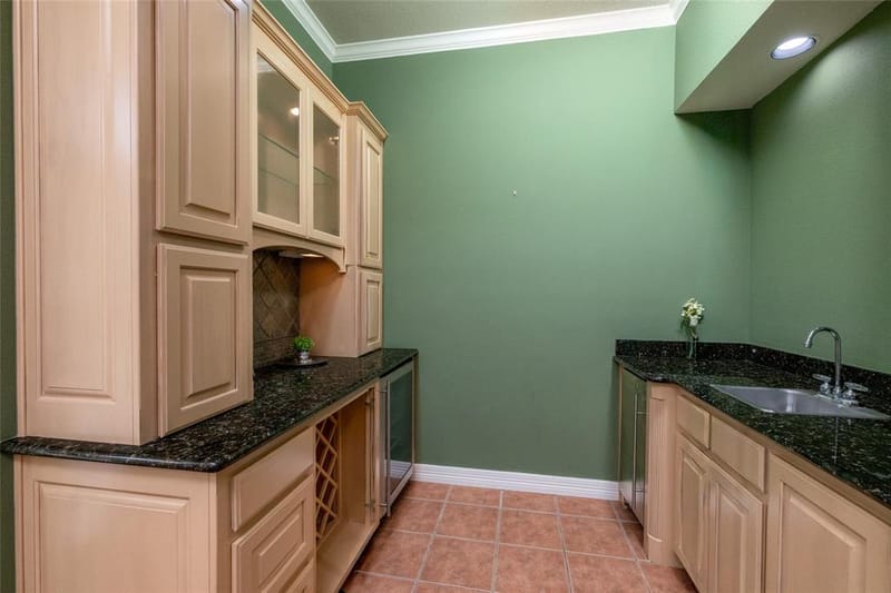 1917 Woodland Hills Lane, Weatherford TX 76087 - Photo 18
