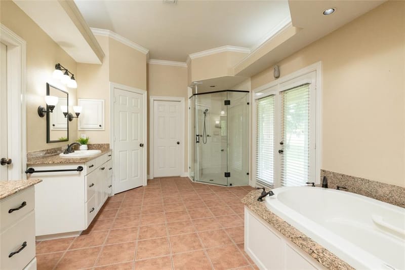 1917 Woodland Hills Lane, Weatherford TX 76087 - Photo 25