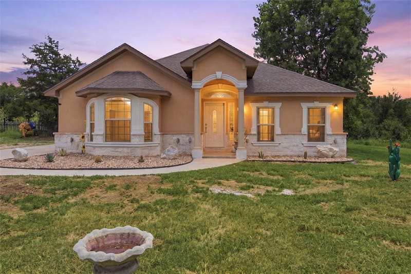 5286 Orchard Lane, Waco TX 76705 - Photo 3
