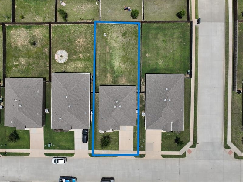 825 Alton Drive, Aubrey TX 76227 - Photo 25