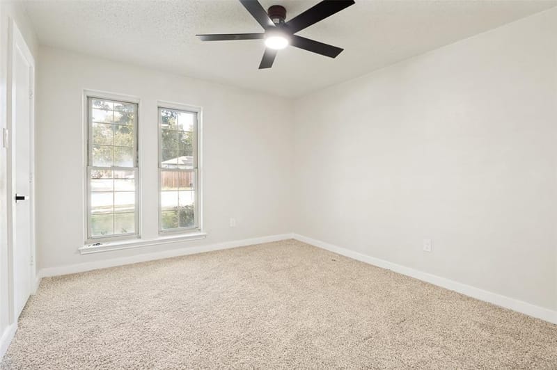 2302 Greenhill Drive, Carrollton TX 75006 - Photo 20