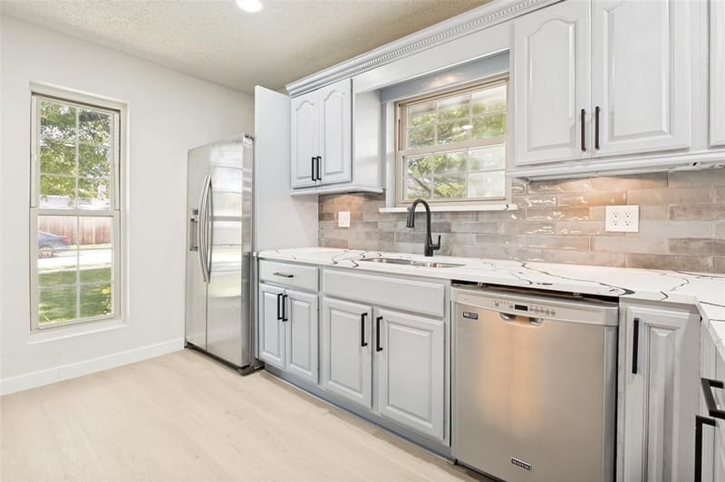 2302 Greenhill Drive, Carrollton TX 75006 - Photo 8