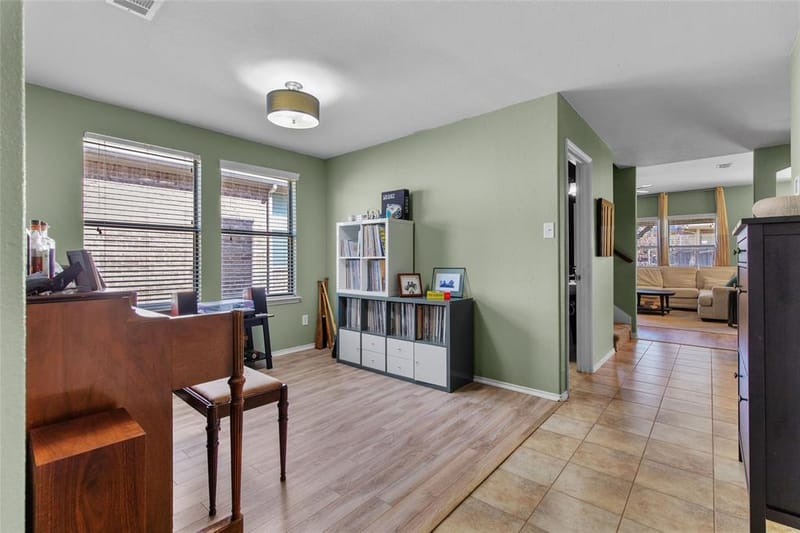 3213 Evening Wind Road, Denton TX 76208 - Photo 5