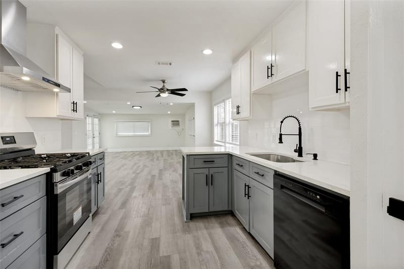 708 Glen Rock Place, Arlington TX 76014 - Photo 10