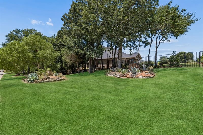 1000 Braewood Court, Oak Point TX 75068 - Photo 34