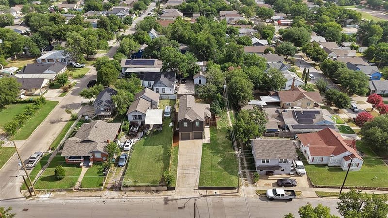 1008 20th Street, Fort Worth TX 76164 - Photo 7