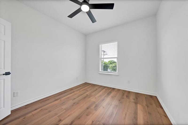 1008 20th Street, Fort Worth TX 76164 - Photo 32