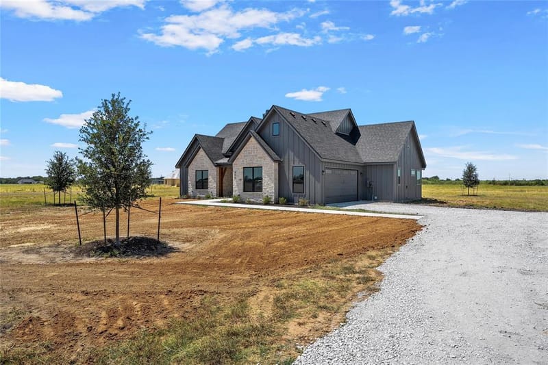 495 High Meadow, Elm Mott TX 76640