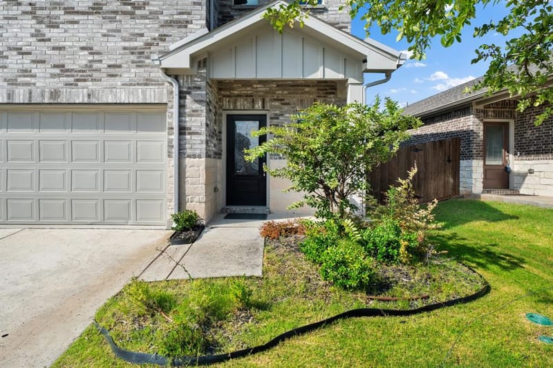 208 Mountain Meadow Lane, Princeton TX 75071 - Photo 5