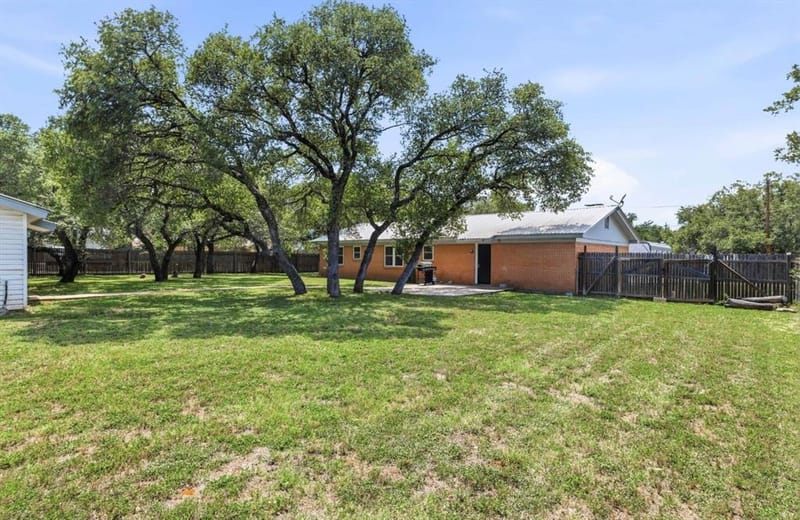 1608 Campa Drive, Brownwood TX 76801 - Photo 19