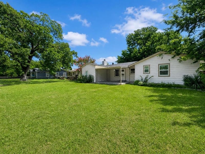 1414 N Binkley Avenue, Sherman TX 75092 - Photo 21