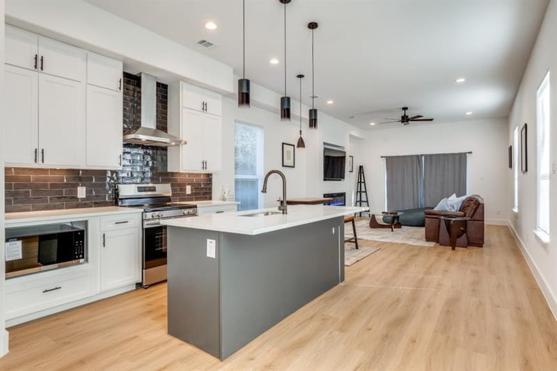2210 Bethurum, Dallas TX 75215 - Photo 6