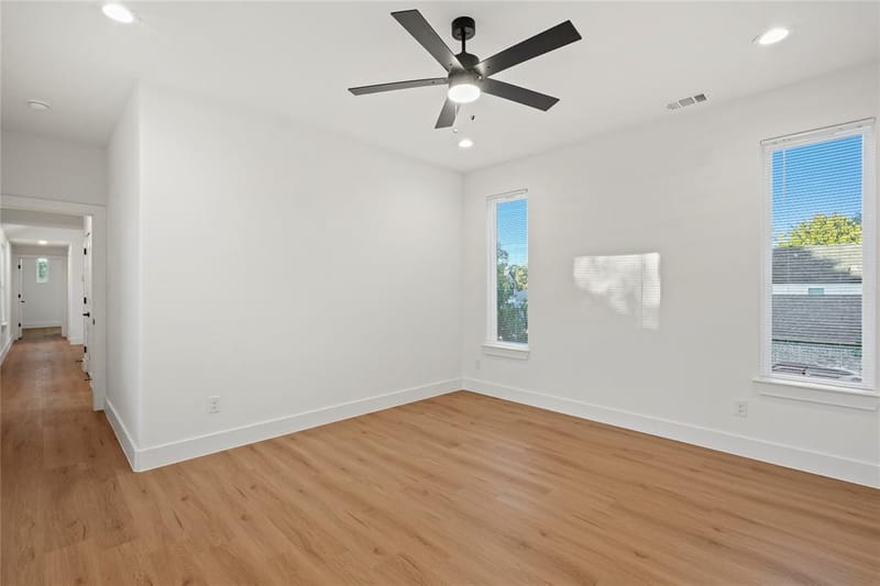 2210 Bethurum, Dallas TX 75215 - Photo 22