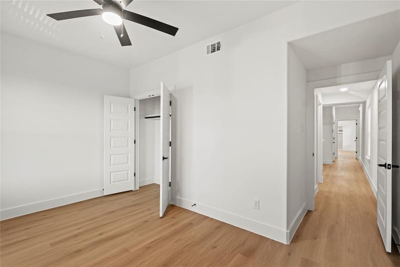 2210 Bethurum, Dallas TX 75215 - Photo 10