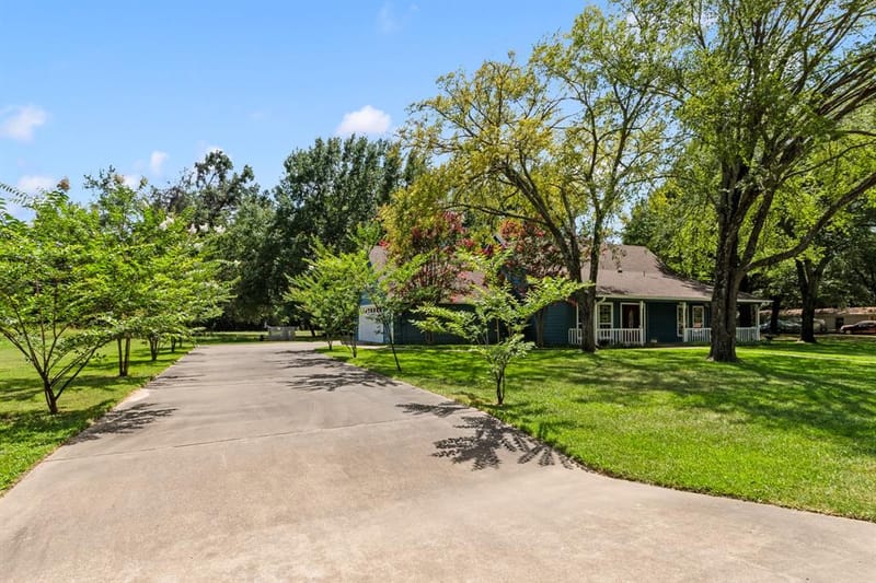 245 Shady Shores Drive, Mabank TX 75156 - Photo 2