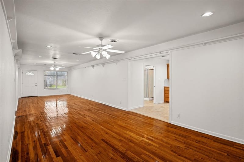 219 W Wilson Avenue, Sherman TX 75090 - Photo 16